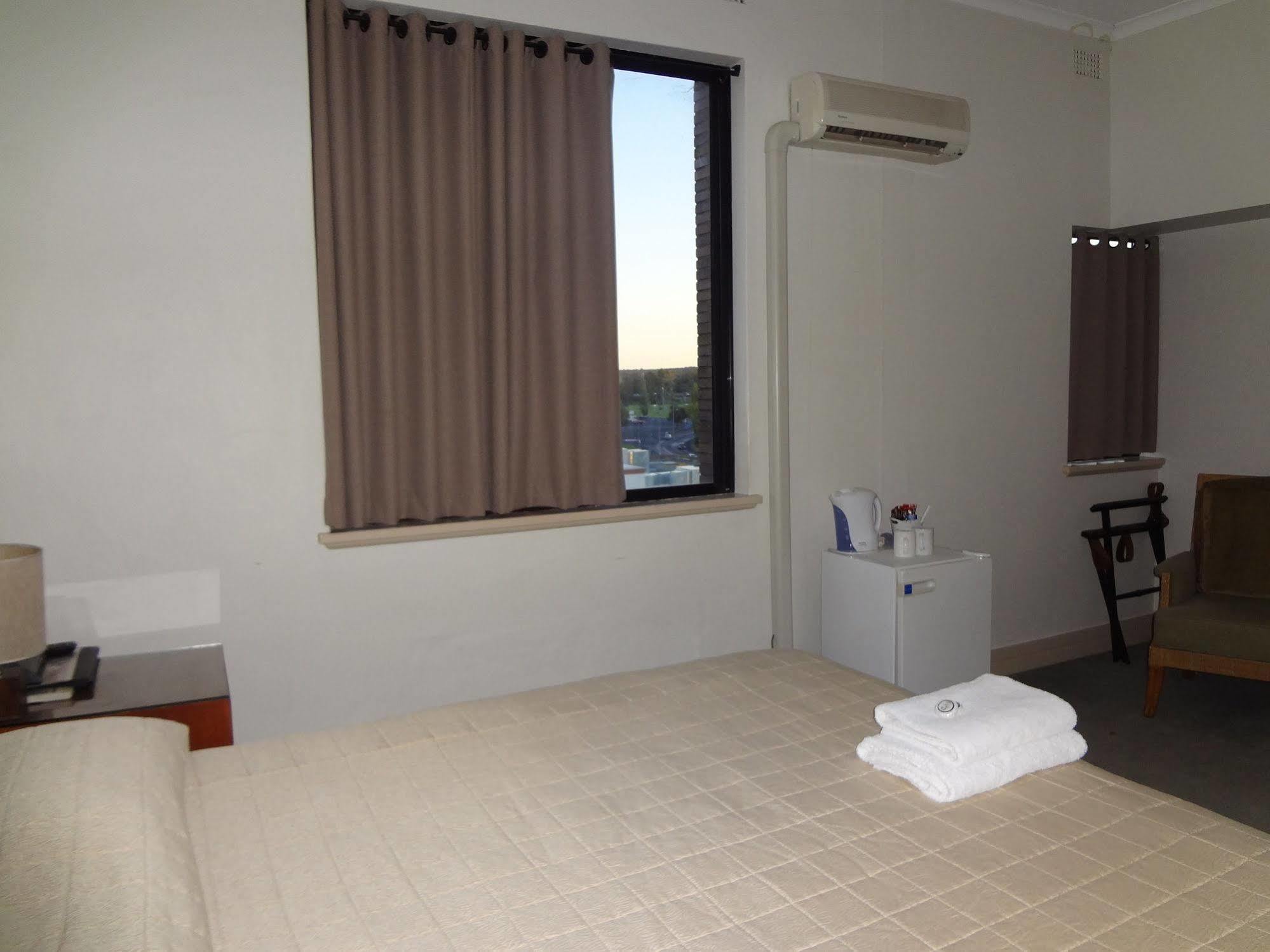 Amaroo Hotel Dubbo Eksteriør billede